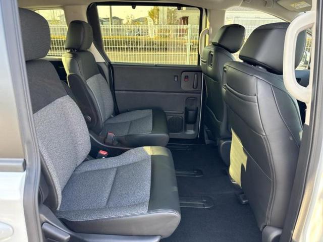 フリード ｅＨＥＶエアーＥＸ　保証書／純正　１１インチ　ナビ／ホンダセンシング／両側電動スライドドア／シートヒーター　前席／車線逸脱防止支援システム／登録済未使用車／ヘッドランプ　ＬＥＤ／Ｂｌｕｅｔｏｏｔｈ接続／ＥＢＤ付ＡＢＳ（5枚目）