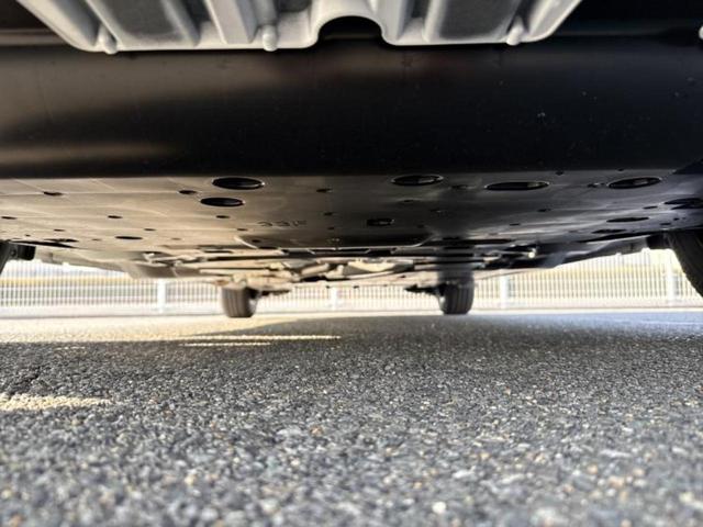 フリード ｅＨＥＶエアーＥＸ　保証書／純正　１１インチ　ナビ／ホンダセンシング／両側電動スライドドア／シートヒーター　前席／車線逸脱防止支援システム／登録済未使用車／ヘッドランプ　ＬＥＤ／Ｂｌｕｅｔｏｏｔｈ接続／ＥＢＤ付ＡＢＳ（48枚目）