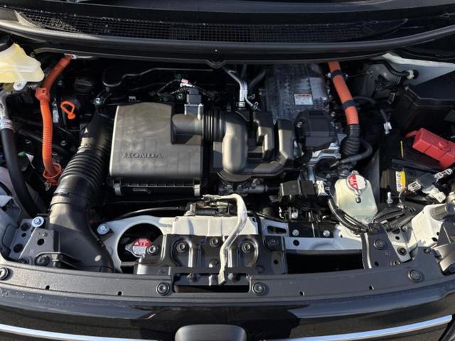 フリード ｅＨＥＶエアーＥＸ　保証書／純正　１１インチ　ナビ／ホンダセンシング／両側電動スライドドア／シートヒーター　前席／車線逸脱防止支援システム／登録済未使用車／ヘッドランプ　ＬＥＤ／Ｂｌｕｅｔｏｏｔｈ接続／ＥＢＤ付ＡＢＳ（50枚目）