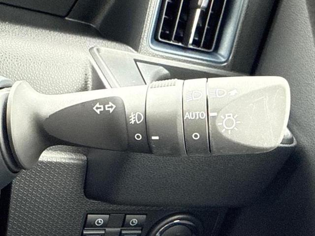 タント カスタムX 保証書/スマートアシスト(トヨタ・ダイハツ)/両側電動スライドドア/シートヒーター 前席/車線逸脱防止支援システム/シート ハーフレザー/ヘッドランプ LED/EBD付ABS/横滑り防止装置 禁煙車(11枚目)