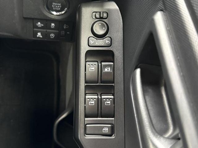 タフト Ｘ　新品タイヤ／ガラスルーフ／保証書／スマートアシスト（トヨタ・ダイハツ）／ヘッドランプ　ＬＥＤ／ＥＢＤ付ＡＢＳ／横滑り防止装置／アイドリングストップ／禁煙車／エアバッグ　運転席／エアバッグ　助手席（17枚目）