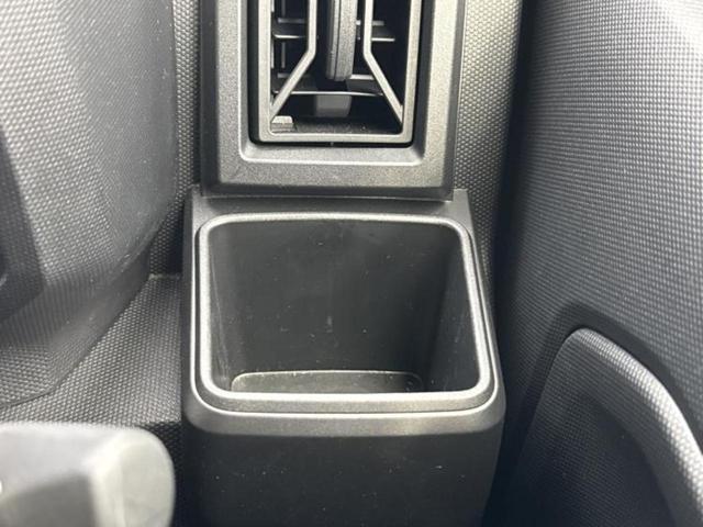 タフト Ｘ　新品タイヤ／ガラスルーフ／保証書／スマートアシスト（トヨタ・ダイハツ）／ヘッドランプ　ＬＥＤ／ＥＢＤ付ＡＢＳ／横滑り防止装置／アイドリングストップ／禁煙車／エアバッグ　運転席／エアバッグ　助手席（31枚目）