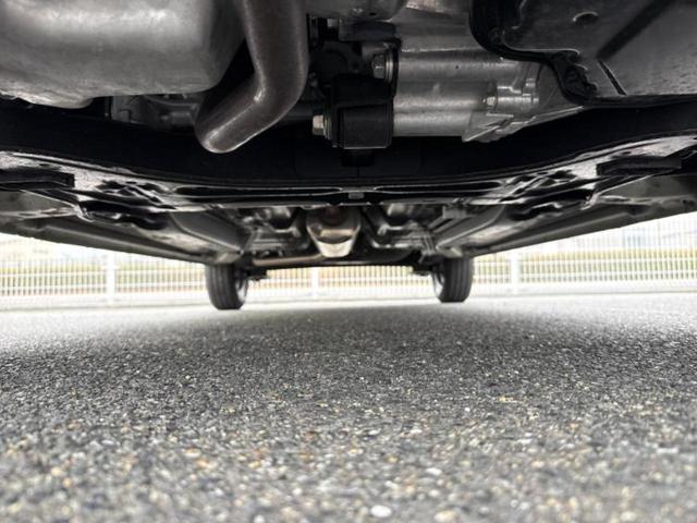 タフト Ｘ　新品タイヤ／ガラスルーフ／保証書／スマートアシスト（トヨタ・ダイハツ）／ヘッドランプ　ＬＥＤ／ＥＢＤ付ＡＢＳ／横滑り防止装置／アイドリングストップ／禁煙車／エアバッグ　運転席／エアバッグ　助手席（43枚目）