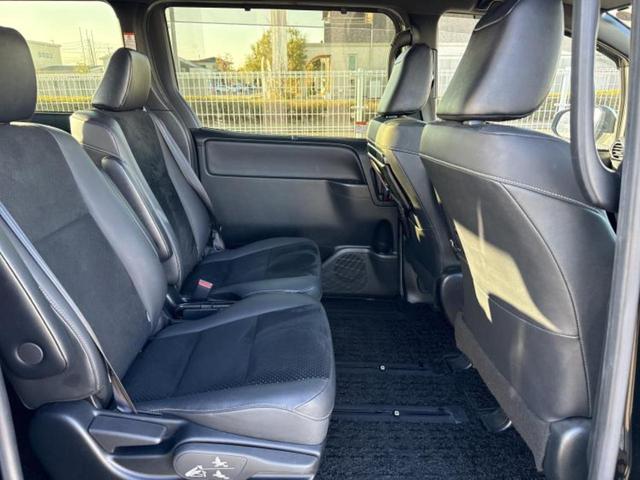 ヴォクシー ZSキラメキ3 保証書/純正 10インチ SDナビ/フリップダウンモニター 純正 12.1インチ/衝突安全装置/両側電動スライドドア/車線逸脱防止支援システム/シート ハーフレザー/ドライブレコーダー 前後 ドラレコ(5枚目)