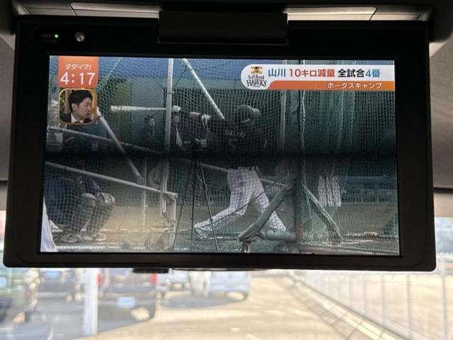 ヴォクシー ZSキラメキ3 保証書/純正 10インチ SDナビ/フリップダウンモニター 純正 12.1インチ/衝突安全装置/両側電動スライドドア/車線逸脱防止支援システム/シート ハーフレザー/ドライブレコーダー 前後 ドラレコ(12枚目)