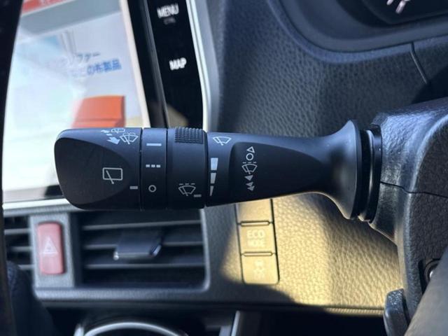 ヴォクシー ZSキラメキ3 保証書/純正 10インチ SDナビ/フリップダウンモニター 純正 12.1インチ/衝突安全装置/両側電動スライドドア/車線逸脱防止支援システム/シート ハーフレザー/ドライブレコーダー 前後 ドラレコ(18枚目)