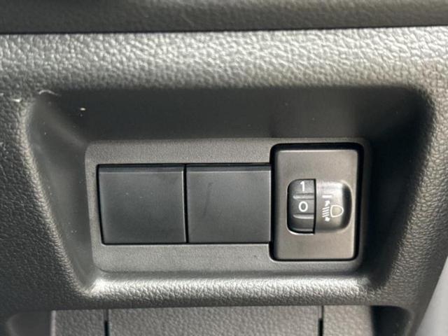 スペーシア ハイブリッドＸ　純正　９インチ　メモリーナビ／セーフティサポート（スズキ）／両側電動スライドドア／シートヒーター　前席／全方位モニター／車線逸脱防止支援システム／ヘッドランプ　ＬＥＤ／Ｂｌｕｅｔｏｏｔｈ接続（28枚目）