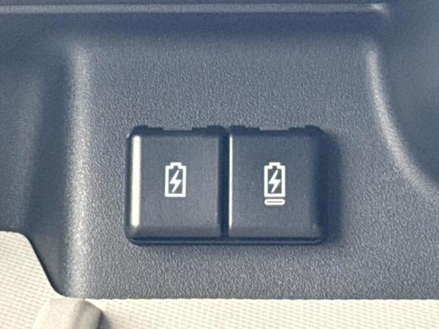 スペーシア ハイブリッドＸ　純正　９インチ　メモリーナビ／セーフティサポート（スズキ）／両側電動スライドドア／シートヒーター　前席／全方位モニター／車線逸脱防止支援システム／ヘッドランプ　ＬＥＤ／Ｂｌｕｅｔｏｏｔｈ接続（42枚目）