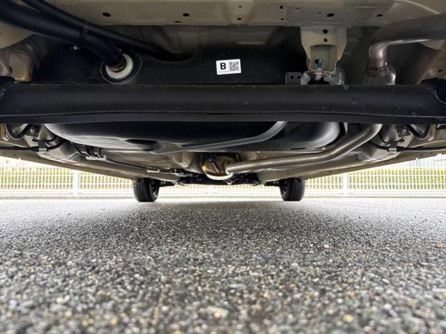 スペーシア ハイブリッドＸ　純正　９インチ　メモリーナビ／セーフティサポート（スズキ）／両側電動スライドドア／シートヒーター　前席／全方位モニター／車線逸脱防止支援システム／ヘッドランプ　ＬＥＤ／Ｂｌｕｅｔｏｏｔｈ接続（47枚目）