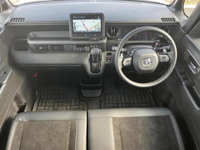 Ｎ－ＢＯＸカスタム ターボ　保証書／純正　８インチ　ＳＤナビ／ホンダセンシング／両側電動スライドドア／シートヒーター／車線逸脱防止支援システム／シート　ハーフレザー／ヘッドランプ　ＬＥＤ／ＵＳＢジャック　衝突被害軽減システム（4枚目）