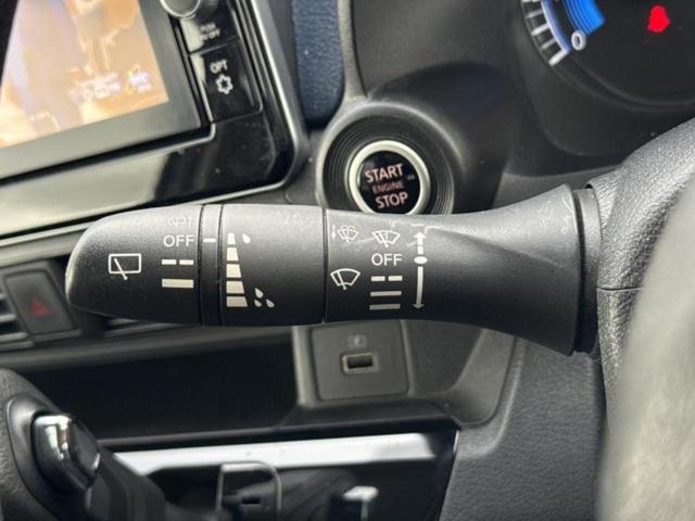 デイズ ハイウェイスターGターボ 保証書/純正 9インチ SDナビ/エマージェンシーブレーキ/アラウンドビューモニター/車線逸脱防止支援システム/ヘッドランプ LED/Bluetooth接続/EBD付ABS/横滑り防止装置 DVD再生(17枚目)