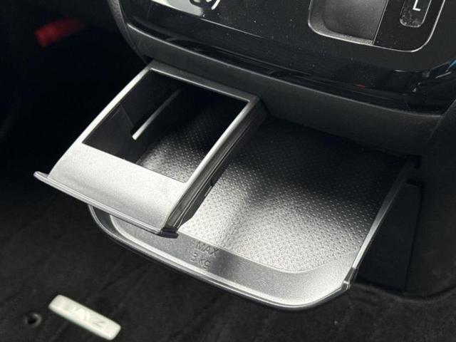 デイズ ハイウェイスターGターボ 保証書/純正 9インチ SDナビ/エマージェンシーブレーキ/アラウンドビューモニター/車線逸脱防止支援システム/ヘッドランプ LED/Bluetooth接続/EBD付ABS/横滑り防止装置 DVD再生(37枚目)