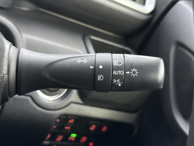 ソリオバンディット バンディットハイブリッドＭＶ　保証書／純正　９インチ　ＳＤナビ／衝突安全装置／両側電動スライドドア／シートヒーター　前席／全方位モニター用カメラ／車線逸脱防止支援システム／ヘッドランプ　ＬＥＤ／Ｂｌｕｅｔｏｏｔｈ接続／ＥＴＣ（16枚目）