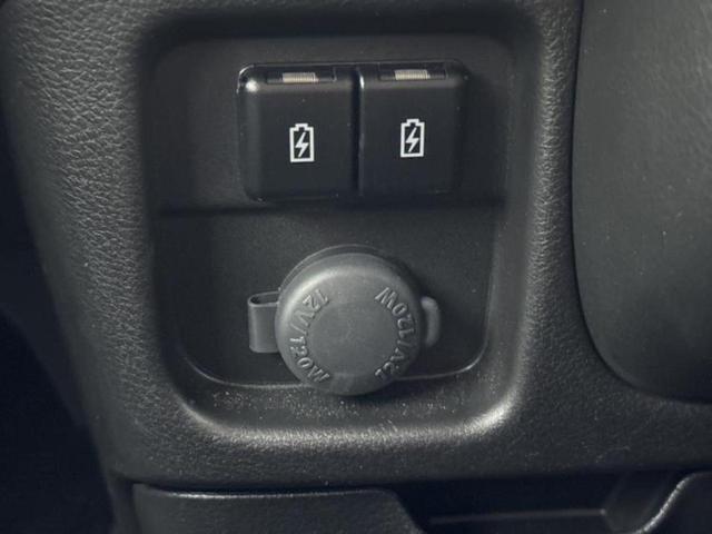 ソリオバンディット バンディットハイブリッドＭＶ　保証書／純正　９インチ　ＳＤナビ／衝突安全装置／両側電動スライドドア／シートヒーター　前席／全方位モニター用カメラ／車線逸脱防止支援システム／ヘッドランプ　ＬＥＤ／Ｂｌｕｅｔｏｏｔｈ接続／ＥＴＣ（38枚目）