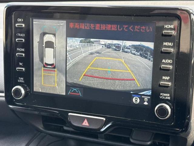 ヤリスクロス ハイブリッドＺ　保証書／ディスプレイオーディオ９インチ／衝突安全装置／シートヒーター　前席／パノラミックビューモニター／車線逸脱防止支援システム／シート　ハーフレザー／ヘッドランプ　ＬＥＤ／ＵＳＢジャック　電動シート（12枚目）