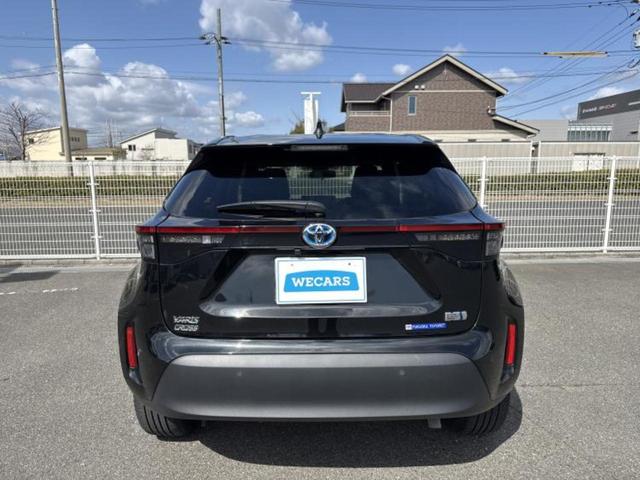 ヤリスクロス ハイブリッドＺ　保証書／ディスプレイオーディオ９インチ／衝突安全装置／シートヒーター　前席／パノラミックビューモニター／車線逸脱防止支援システム／シート　ハーフレザー／ヘッドランプ　ＬＥＤ／ＵＳＢジャック　電動シート（45枚目）