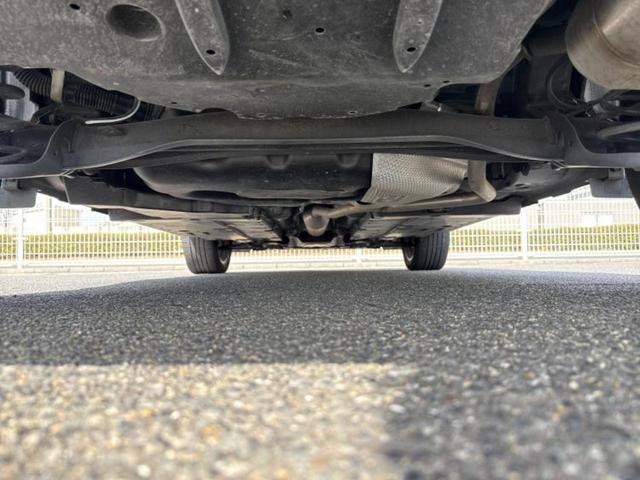 ヤリスクロス ハイブリッドＺ　保証書／ディスプレイオーディオ９インチ／衝突安全装置／シートヒーター　前席／パノラミックビューモニター／車線逸脱防止支援システム／シート　ハーフレザー／ヘッドランプ　ＬＥＤ／ＵＳＢジャック　電動シート（46枚目）