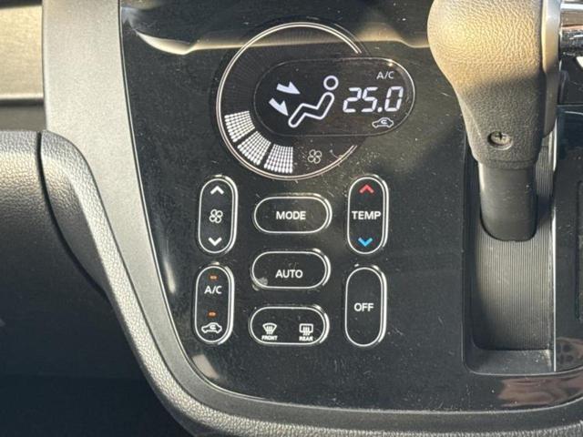 デイズルークス ハイウェイスターＸ　新品タイヤ／保証書／純正　ＳＤナビ／エマージェンシーブレーキ／電動スライドドア／アラウンドビューモニター／ヘッドランプ　ＨＩＤ／Ｂｌｕｅｔｏｏｔｈ接続／ＥＢＤ付ＡＢＳ／横滑り防止装置　全周囲カメラ（30枚目）