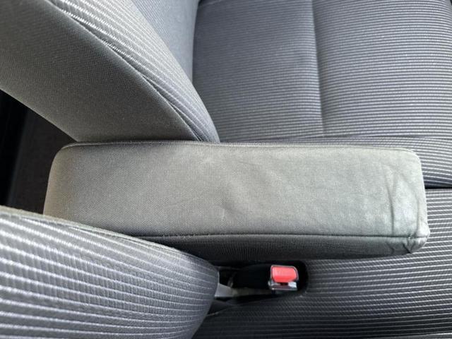 デイズルークス ハイウェイスターＸ　新品タイヤ／保証書／純正　ＳＤナビ／エマージェンシーブレーキ／電動スライドドア／アラウンドビューモニター／ヘッドランプ　ＨＩＤ／Ｂｌｕｅｔｏｏｔｈ接続／ＥＢＤ付ＡＢＳ／横滑り防止装置　全周囲カメラ（31枚目）