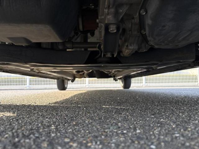 デイズルークス ハイウェイスターＸ　新品タイヤ／保証書／純正　ＳＤナビ／エマージェンシーブレーキ／電動スライドドア／アラウンドビューモニター／ヘッドランプ　ＨＩＤ／Ｂｌｕｅｔｏｏｔｈ接続／ＥＢＤ付ＡＢＳ／横滑り防止装置　全周囲カメラ（47枚目）