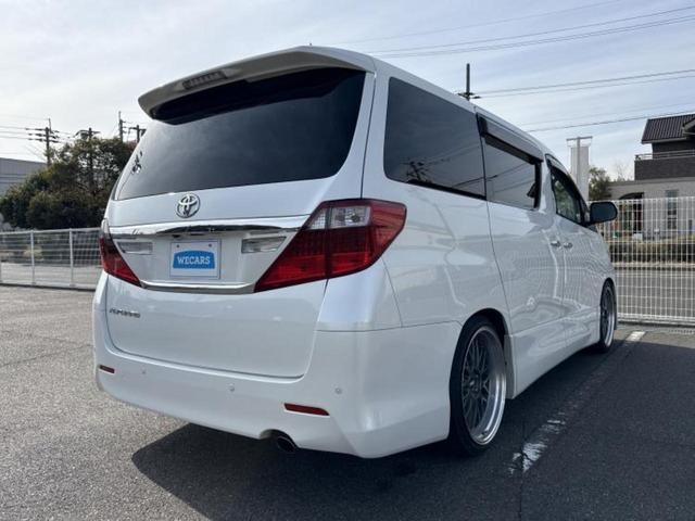 アルファード ２４０Ｓ　新品タイヤ／保証書／純正　ＨＤＤナビ／フリップダウンモニター　社外　１０．１インチ／両側電動スライドドア／パノラミックビューモニター／ヘッドランプ　ＨＩＤ／Ｂｌｕｅｔｏｏｔｈ接続／ＥＴＣ　ローダウン（3枚目）