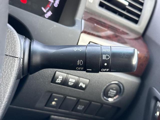 アルファード ２４０Ｓ　新品タイヤ／保証書／純正　ＨＤＤナビ／フリップダウンモニター　社外　１０．１インチ／両側電動スライドドア／パノラミックビューモニター／ヘッドランプ　ＨＩＤ／Ｂｌｕｅｔｏｏｔｈ接続／ＥＴＣ　ローダウン（17枚目）