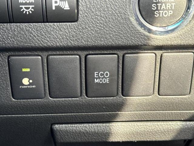 アルファード ２４０Ｓ　新品タイヤ／保証書／純正　ＨＤＤナビ／フリップダウンモニター　社外　１０．１インチ／両側電動スライドドア／パノラミックビューモニター／ヘッドランプ　ＨＩＤ／Ｂｌｕｅｔｏｏｔｈ接続／ＥＴＣ　ローダウン（31枚目）