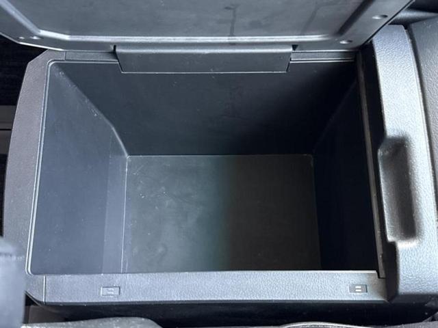アルファード ２４０Ｓ　新品タイヤ／保証書／純正　ＨＤＤナビ／フリップダウンモニター　社外　１０．１インチ／両側電動スライドドア／パノラミックビューモニター／ヘッドランプ　ＨＩＤ／Ｂｌｕｅｔｏｏｔｈ接続／ＥＴＣ　ローダウン（41枚目）