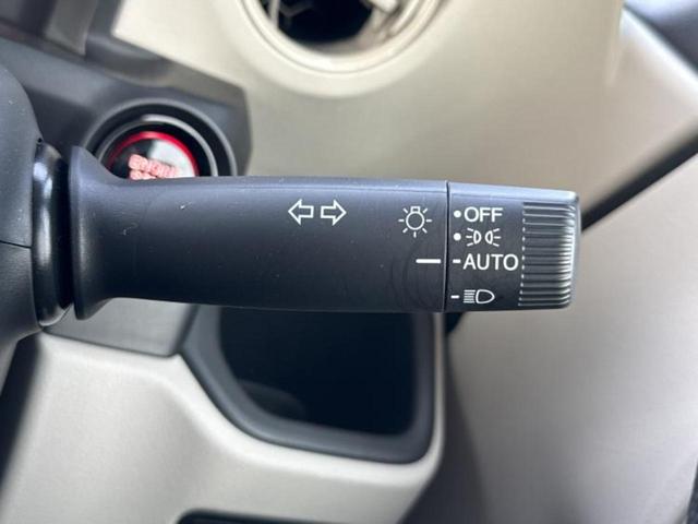 Ｎ－ＢＯＸ ヒョウジュン　保証書／ホンダセンシング／電動スライドドア／シートヒーター　前席／車線逸脱防止支援システム／ヘッドランプ　ＬＥＤ／横滑り防止装置／バックモニター／禁煙車／パワーウインドウ／エンジンスタートボタン（11枚目）