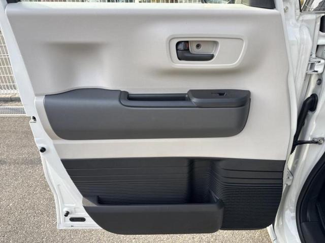 Ｎ－ＢＯＸ ヒョウジュン　保証書／ホンダセンシング／電動スライドドア／シートヒーター　前席／車線逸脱防止支援システム／ヘッドランプ　ＬＥＤ／横滑り防止装置／バックモニター／禁煙車／パワーウインドウ／エンジンスタートボタン（22枚目）