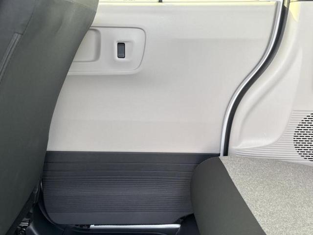 Ｎ－ＢＯＸ ヒョウジュン　保証書／ホンダセンシング／電動スライドドア／シートヒーター　前席／車線逸脱防止支援システム／ヘッドランプ　ＬＥＤ／横滑り防止装置／バックモニター／禁煙車／パワーウインドウ／エンジンスタートボタン（23枚目）