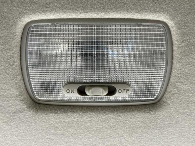 Ｎ－ＢＯＸ ヒョウジュン　保証書／ホンダセンシング／電動スライドドア／シートヒーター　前席／車線逸脱防止支援システム／ヘッドランプ　ＬＥＤ／横滑り防止装置／バックモニター／禁煙車／パワーウインドウ／エンジンスタートボタン（41枚目）