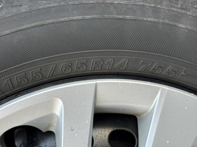 Ｎ－ＢＯＸ ヒョウジュン　保証書／衝突安全装置／電動スライドドア／シートヒーター　前席／車線逸脱防止支援システム／ヘッドランプ　ＬＥＤ／ＥＢＤ付ＡＢＳ／横滑り防止装置／アイドリングストップ／ホンダセンシング／禁煙車（49枚目）