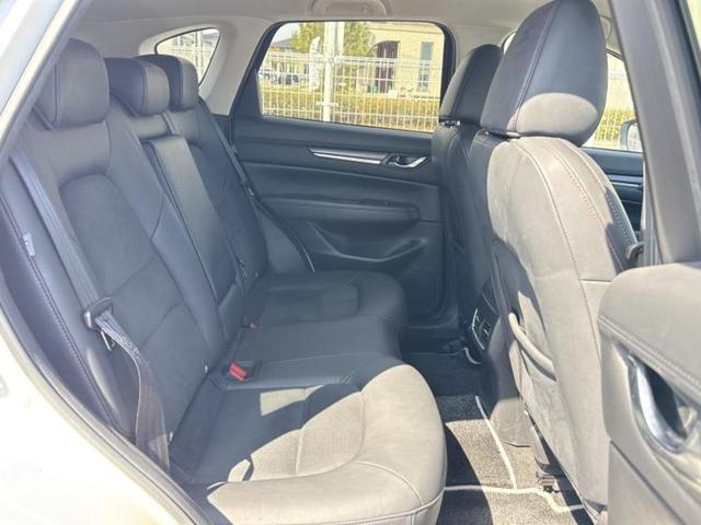 ＣＸ－５ ＸＤブラックトーンエディション　保証書／純正　ＳＤナビ／衝突安全装置／シートヒーター／全方位モニター／車線逸脱防止支援システム／シート　ハーフレザー／電動バックドア／ドライブレコーダー　前後／ヘッドランプ　ＬＥＤ／ＵＳＢジャック（6枚目）