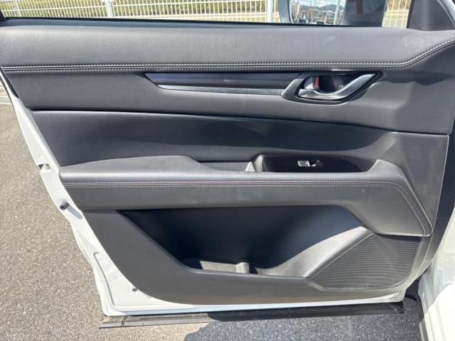 ＣＸ－５ ＸＤブラックトーンエディション　保証書／純正　ＳＤナビ／衝突安全装置／シートヒーター／全方位モニター／車線逸脱防止支援システム／シート　ハーフレザー／電動バックドア／ドライブレコーダー　前後／ヘッドランプ　ＬＥＤ／ＵＳＢジャック（23枚目）