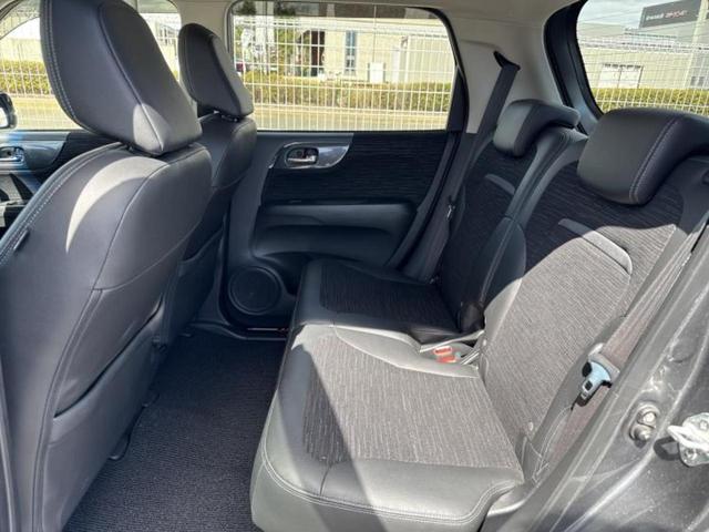 Ｎ－ＯＮＥ プレミアムツアラーローダウン　社外　ＳＤナビ／ヘッドランプ　ＨＩＤ／Ｂｌｕｅｔｏｏｔｈ接続／ＥＴＣ／ＥＢＤ付ＡＢＳ／横滑り防止装置／アイドリングストップ／バックモニター／フルセグＴＶ／ＤＶＤ／エアバッグ　運転席　バックカメラ（8枚目）