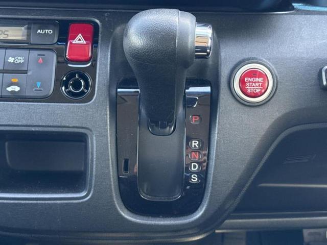 Ｎ－ＯＮＥ プレミアムツアラーローダウン　社外　ＳＤナビ／ヘッドランプ　ＨＩＤ／Ｂｌｕｅｔｏｏｔｈ接続／ＥＴＣ／ＥＢＤ付ＡＢＳ／横滑り防止装置／アイドリングストップ／バックモニター／フルセグＴＶ／ＤＶＤ／エアバッグ　運転席　バックカメラ（18枚目）