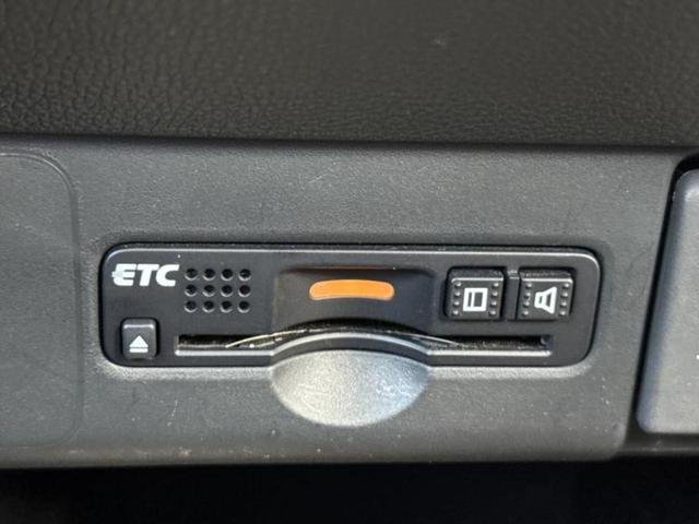 Ｎ－ＯＮＥ プレミアムツアラーローダウン　社外　ＳＤナビ／ヘッドランプ　ＨＩＤ／Ｂｌｕｅｔｏｏｔｈ接続／ＥＴＣ／ＥＢＤ付ＡＢＳ／横滑り防止装置／アイドリングストップ／バックモニター／フルセグＴＶ／ＤＶＤ／エアバッグ　運転席　バックカメラ（25枚目）