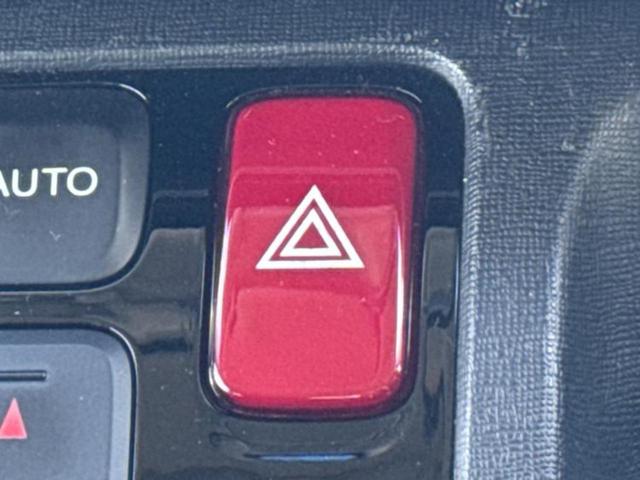 Ｎ－ＯＮＥ プレミアムツアラーローダウン　社外　ＳＤナビ／ヘッドランプ　ＨＩＤ／Ｂｌｕｅｔｏｏｔｈ接続／ＥＴＣ／ＥＢＤ付ＡＢＳ／横滑り防止装置／アイドリングストップ／バックモニター／フルセグＴＶ／ＤＶＤ／エアバッグ　運転席　バックカメラ（30枚目）