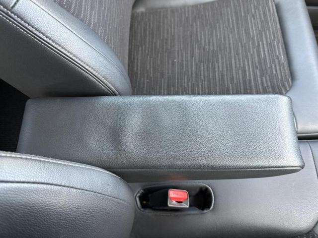 Ｎ－ＯＮＥ プレミアムツアラーローダウン　社外　ＳＤナビ／ヘッドランプ　ＨＩＤ／Ｂｌｕｅｔｏｏｔｈ接続／ＥＴＣ／ＥＢＤ付ＡＢＳ／横滑り防止装置／アイドリングストップ／バックモニター／フルセグＴＶ／ＤＶＤ／エアバッグ　運転席　バックカメラ（32枚目）