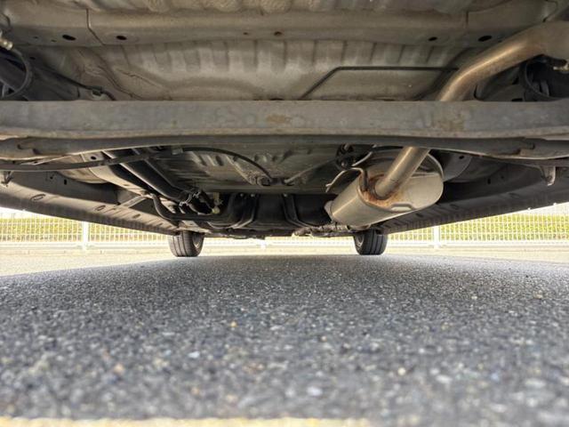 Ｎ－ＯＮＥ プレミアムツアラーローダウン　社外　ＳＤナビ／ヘッドランプ　ＨＩＤ／Ｂｌｕｅｔｏｏｔｈ接続／ＥＴＣ／ＥＢＤ付ＡＢＳ／横滑り防止装置／アイドリングストップ／バックモニター／フルセグＴＶ／ＤＶＤ／エアバッグ　運転席　バックカメラ（46枚目）