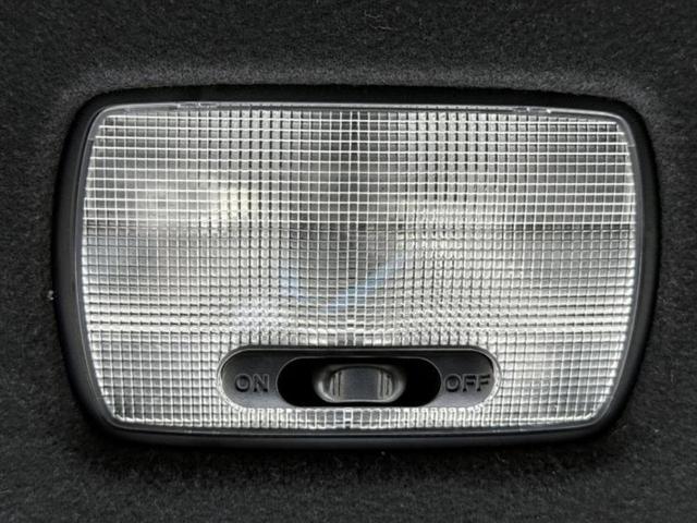 N-BOXカスタム ヒョウジュン 保証書/ホンダセンシング/電動スライドドア/シートヒーター 前席/車線逸脱防止支援システム/ヘッドランプ LED/EBD付ABS/横滑り防止装置/アイドリングストップ/禁煙車/エアバッグ 運転席(40枚目)