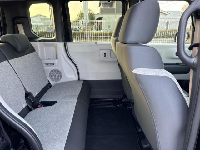 Ｎ－ＢＯＸ ヒョウジュン　保証書／ホンダセンシング／電動スライドドア／車線逸脱防止支援システム／ヘッドランプ　ＬＥＤ／ＥＢＤ付ＡＢＳ／横滑り防止装置／アイドリングストップ／禁煙車／エアバッグ　運転席／エアバッグ　助手席（6枚目）