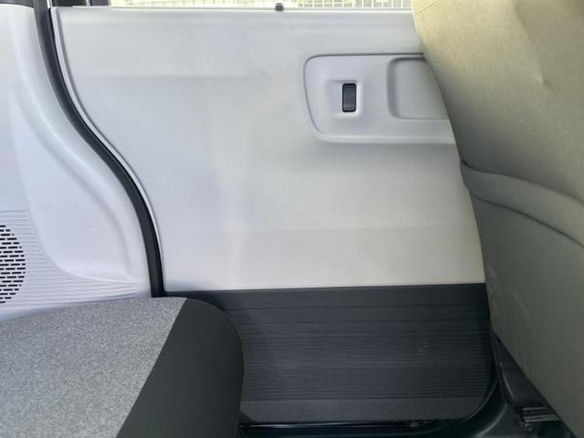 Ｎ－ＢＯＸ ヒョウジュン　保証書／ホンダセンシング／電動スライドドア／車線逸脱防止支援システム／ヘッドランプ　ＬＥＤ／ＥＢＤ付ＡＢＳ／横滑り防止装置／アイドリングストップ／禁煙車／エアバッグ　運転席／エアバッグ　助手席（24枚目）