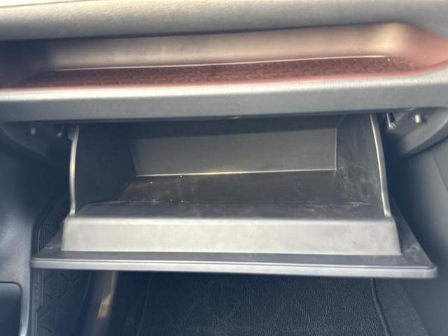 RAV4 4WD G Zパッケージ 純正エアロ/保証書/純正 10インチ SDナビ/トヨタセーフティセンス/シートヒーター/パノラミックビューモニター/車線逸脱防止支援システム/シート 合皮/電動バックドア/ヘッドランプ LED 4WD(37枚目)