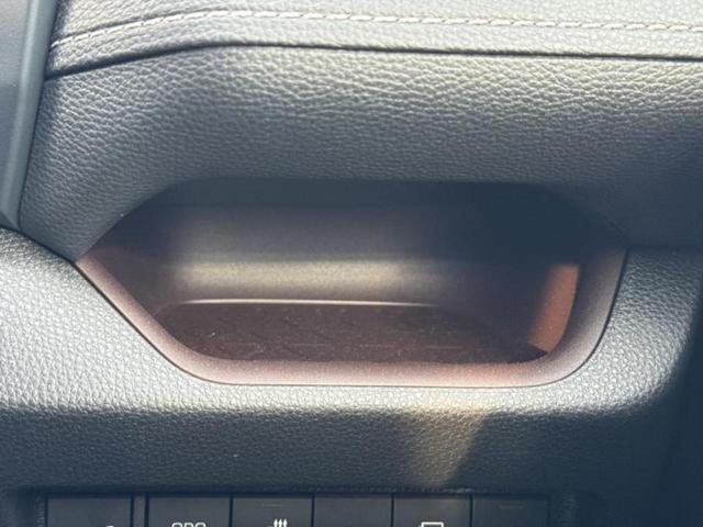 RAV4 4WD G Zパッケージ 純正エアロ/保証書/純正 10インチ SDナビ/トヨタセーフティセンス/シートヒーター/パノラミックビューモニター/車線逸脱防止支援システム/シート 合皮/電動バックドア/ヘッドランプ LED 4WD(38枚目)