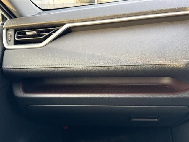 RAV4 4WD G Zパッケージ 純正エアロ/保証書/純正 10インチ SDナビ/トヨタセーフティセンス/シートヒーター/パノラミックビューモニター/車線逸脱防止支援システム/シート 合皮/電動バックドア/ヘッドランプ LED 4WD(41枚目)