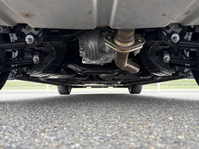 Ｓ　保証書／ディスプレイオーディオ／衝突安全装置／シートヒーター／車線逸脱防止支援システム／ドライブレコーダー　社外／ヘッドランプ　ＬＥＤ／ＥＴＣ／ＥＢＤ付ＡＢＳ／横滑り防止装置／アイドリングストップ（画像42）
