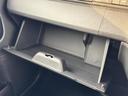 WECARSでは各商談席に大型モニターをご用意しております!見やすい大画面でゆったりと全国の在庫をご覧いただけます!是非ご来店お待ちしております!