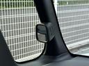 WECARSの展示場では実際に見て、触ってお車をお選びいただけます!知識の豊富な営業スタッフが様々なカーライフをご提案いたします!